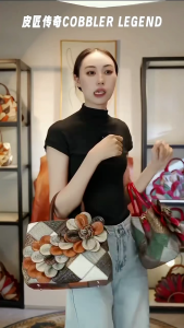 Ladies handbag stylish tote bag for women shoulder bag floral casual womens bag handbag - double short handles first layer cowhide womens bag.