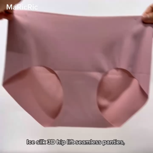 (SG Instock) Ice Silk 3D Hip Lift Seamless Panties (Panty. Underwear. Ice Silk Panties.UnderPants) - MLC03