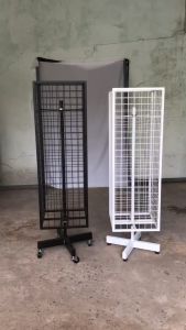 Ụ Xoay Trụ Xoay Trang Trí Khung Lưới Xoay Vuông 4 Mặt Hàng Dày Loại 1 - TẶNG 20 MÓC TREO 15CM