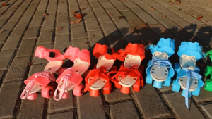 Roller Skate Shoes for Kids 4 Wheels Adjustable Skating Shoes for Boys Girls Beginners Lights