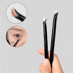 Dorisna Small Iron Concealer Brush Angled Concealer Makeup Brushes Triangle Highlighter Nasal Shadow Brush Makeup Tools
