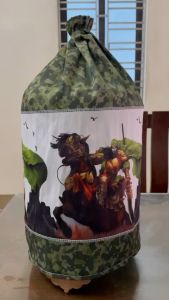 Áo lồng khuyên Họa tiết Tam Anh Lữ Bố Bách Nhi áo lồng khuyên cao cấp