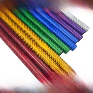 ท่อคาร์บอนไฟเบอร์ 3K สีสันสดใส ขนาดต่างๆ สำหรับอุปกรณ์เสริมของเล่นแบบไร้สายสำหรับเด็กและเยาวชน อุปกรณ์เสริมเครื่องบินไร้คนขับ