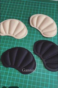 2pcs Penganjal Tumit Sneaker Insole Sepatu Bantalan Pelindung Kaki AS115