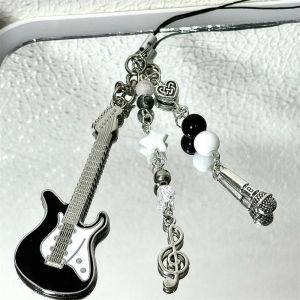Móc Khóa Hình Micro Đàn Guitar Dễ Thương Charm Điện Thoại Di Động Mặt Dây Chuyền Hình Nốt Nhạc Ngọt Ngào Đồ Trang Trí Treo Túi Xách Balo