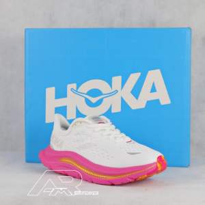 sepatu lari wanita Hoka kawana white pink running shoes