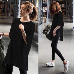 Loose Yoga T-shirt for Women with Belly Cover and Slit Design