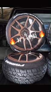 【 พร้อมส่ง 】หมอนตกแต่งในรถยนต์ลายล้อแม็กซ์ซิ่ง หมอนอิงในรถยนต์สกรีนลายล้อแม็กซ์2ด้าน