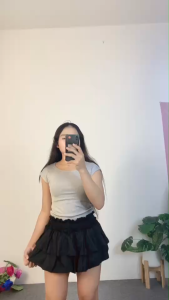 ชุดเซ็ตสาวฮอต  เสื้อยืดคอตตอน + กระโปรงทรงเค้ก ช่วยให้หุ่นดูดี