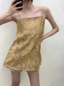 New Chinese Style Hollow out Strap Vest Women Summer Outdoor Design Sensation Sleeveless Mix Match Base Top