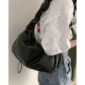 กระเป๋าสะพายข้างแบบสะพายข้างสไตล์ย้อนยุคขนาดใหญ่สำหรับผู้หญิง กระเป๋าสะพายข้างทรงหัวเรือแบบลำลอง กระเป๋าสะพายข้างแบบหนัง PU กระเป๋าสะพายข้างแบบลำลองสำหรับเยาวชน