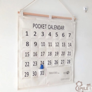Smile😊 พร้อมส่ง💯 ปฏิทินออมเงิน ผ้าแคนวาส ช่องเสียบธนบัตร นำไปแขวนได้ DIY ป