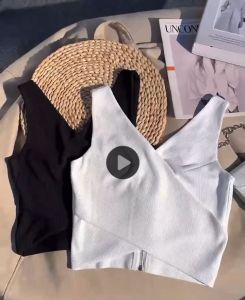 TAO SHOP168 มาใหม่ เสื้อครอปสายเดี่ยว คอวี ตัดเย็บจากผ้าฝ้ายคุณภาพดีอย่างดี สวยตาแตกมากมาก ใส่แล้วดูลูกคุณหนูสุดๆ ใส่ได้ทุกโอกาส