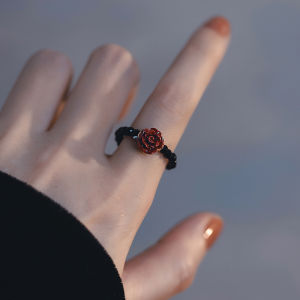 Vintage Rose Beaded Ring for Women: Sweet Cool Personality Accessories for Autumn & Winter