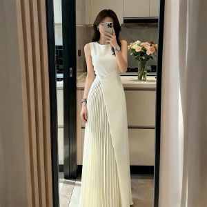 XUECAIQI | Waist-Cinching Pleated Stitch Sleeveless Slim Long Dress