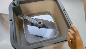SPIN MOP 008 - Set Alat Pel dan Peras Putar Bentuk Kotak Berkualitas