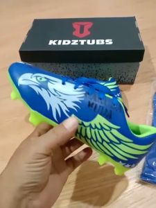 KIDZTUBS Sepatu Bola Anak Paket Komplit Sepatu Bola Tas Skin Deker Kaos Kaki Usia 6-10 Tahun Size 28 29 30 31 32 33 34 35 36 37 KDZ1923122024