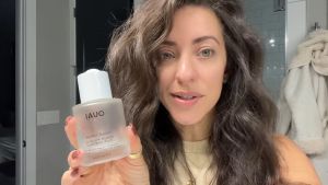 ☀️Ready Stock☀️OUAI Scalp Serum 60ml Balancing and Hydrating Serum for Thicker and Fuller Looking Hair Scalp Care