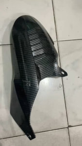 Rear Tire Hugger Carbon For Click 125i/150 V2