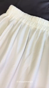 Rok Ruffle Wanita: Desain Modern & Gaya Korea