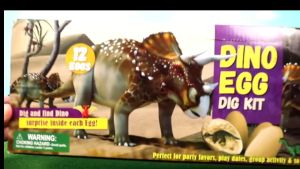 Bộ đồ chơi giáo dục khám phá khảo cổ hóa thạch khủng long gồm 12 quả trứng đầy đủ các loại