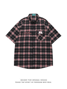 เสื้อเชิ้ตแขนสั้นทรงหลวมสไตล์อเมริกันย้อนยุค MOISHE TIDE ปักลายตัวอักษรสีบล็อกสำหรับผู้ชาย ผ้าฝ้าย ทรงหลวม ฤดูร้อน 2024