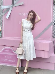 Váy Dài Không Tay Ren Trắng Mùa Hè Mới Cho Nữ Chi Tiết Thắt Eo Váy Chữ A Chất Liệu Polyester Cotton Dáng Chữ A Cổ Tròn