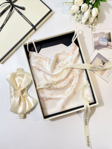 French DK ผ้าไหม ชุดนอน ของขวัญวันวาเลนไทน์สําหรับเพื่อนแฟนเพื่อนเจ้าสาว ผู้หญิง ชุดราตรีใน เรียบหรู กล่อง หวาน สไตล์