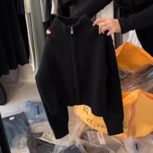 QIANSHUIYIYUN | New Loose Fitting Sweater Small Fragrance Style