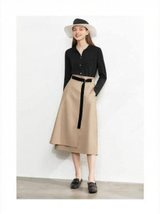 AMII | Silky Ribbon Fit-and-Flare Skirt