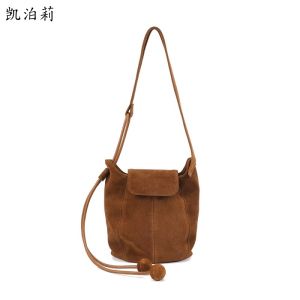 Fashionable Frosted Pumpkin Bag Womens Versatile Underarm Bucket Bag Single Shoulder Crossbody Bag for Young Adults