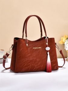 Red Large Capacity Wedding Bag 2025 New Style Ethnic Luxury Bridal Handbag Shoulder Bag Womens Bag Fashionable Trendy