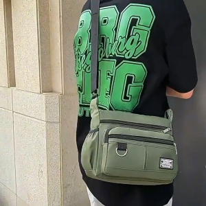 CODกระเป๋าสะพายข้าง สะพายข้าง เป้ลำลอง เทรนด์กระเป๋าสะพายไหล่ผู้ชายความจุขนาดใหญ่ สำหรับผู้ชาย จุของได้เยอะ