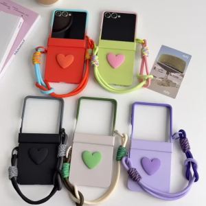 szhaiyu | Wrist Strap Cute 3D Gradient Color Heart Phone Case for Samsung Galaxy Z Flip 8 7 6 5 4 3 Flip8 Flip7 FE Hinge Shockproof Cover
