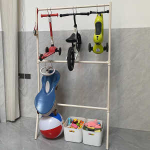 ชั้นวางของแบบสองชั้นสำหรับเก็บรถเด็กในห้องนั่งเล่น รacks สำหรับเก็บรถเด็ก รถจักรยานยนต์ รถเข็นเด็ก อุปกรณ์จัดระเบียบสำหรับบ้าน