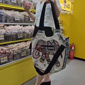 TOTE BAG WANITA Tote Crossbody Bucket Shoulder bags sling bag 2 in 1 ( product of thailand )