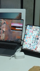 【Local Warehouse】VFLOW Portable Monitor Portable Monitor 16 Inch 2k 1600P 120HZ Ultra-Slim for Laptop MonitorPlug&Play100% SRGB External monitoDual Speakers Extender Display. with Smart Cover for LaptopPC Phone Xbox PS4/5 【Delivered Whinin 72 Hours】