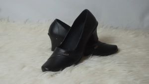 Sepatu Pantofel Wanita Ukuran 37 - 41 VLTN Z02