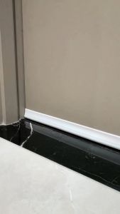 [จัดส่งจากกรุงเทพ] ที่ปิดช่องบานประตู คิ้วกั้นประตู ยางขอบประตู ที่กั้นแอร์ออกประตู ขอบประตูกันแมลง ที่ปิดช่องบานประตู คิ้วกั้นประตู ที่กั้นประตูกันฝุ่น ขอบประตูกันแอรออก กาวในตัว กันน