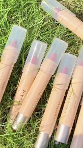 ✨ 8-Color Matte Lip Liner with Waterproof & Smudge-Proof Formula - High Pigmentation Long-Lasting Natural Lip Look for Daily Wear