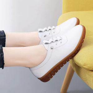Comfortable Casual Womens Shoes Soft Sole White Color Flat Heel Leatherette Boots Non-Slip Design for Movement