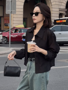 เสื้อเชิ้ตแขนยาวผู้หญิงสไตล์ฝรั่งเศส ทรงหลวม ทรงบาง สีดำ เสื้อคลุมกันแดด ทรงหลวม สไตล์ฤดูร้อน 2025 เสื้อเชิ้ตผู้หญิง