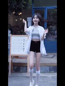 Quần đùi nữ cạp cao vải Umi Hàn co dãn 4 chiều - Quần sooc đùi nữ dance lưng cao phong cách hàn quốc
