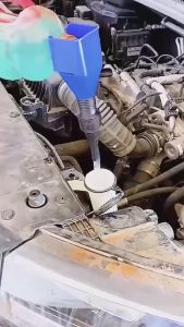 Corong Teleskopik Selang Lipat Tarik Oli Air Minyak Dapur & Kendaraan