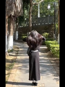 Gakki เสื้อคาร์ดิแกนถักกระดุมทองสำหรับผู้หญิง เสื้อสเวตเตอร์ถักสั้นผ้านิ่มใส่สบาย ฟรีไซส์ รุ่น 3309#