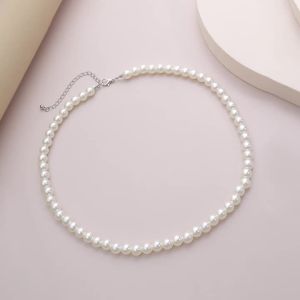 Simple Imitation-Pearl Beaded Short Choker Necklace for Men Trendy White Beaded Chains on Neck Accessories 2023 Fashion Jewelry