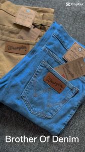 Wrangleer Celana panjang jeans pria model standart / Jeans reguler pria