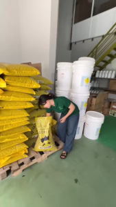 Phân gà hữu cơ nhập khẩu Hàn Quốc bổ sung dinh dưỡng vi sinh khoáng chất cho cây trồng. Túi 1kg