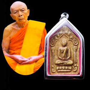 พระขุนแผน หลวงปู่ทิม เสน่ห์แรงเนื้อผงพรายกุมา หลังฝังตะกรุดเรียกว่า “ตะกรุด9ดอก” พร้อมยันต์เมตตา