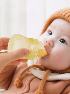 Beeshum | Food-Grade Anti-Choking Baby Medicine Feeder